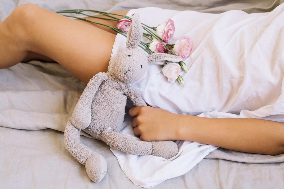 woman-with-bouquet-toy